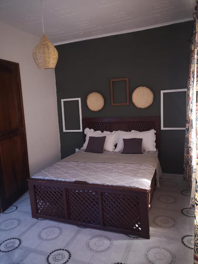 Bed and Breakfast Safari Adventures-House à Arusha Extérieur photo