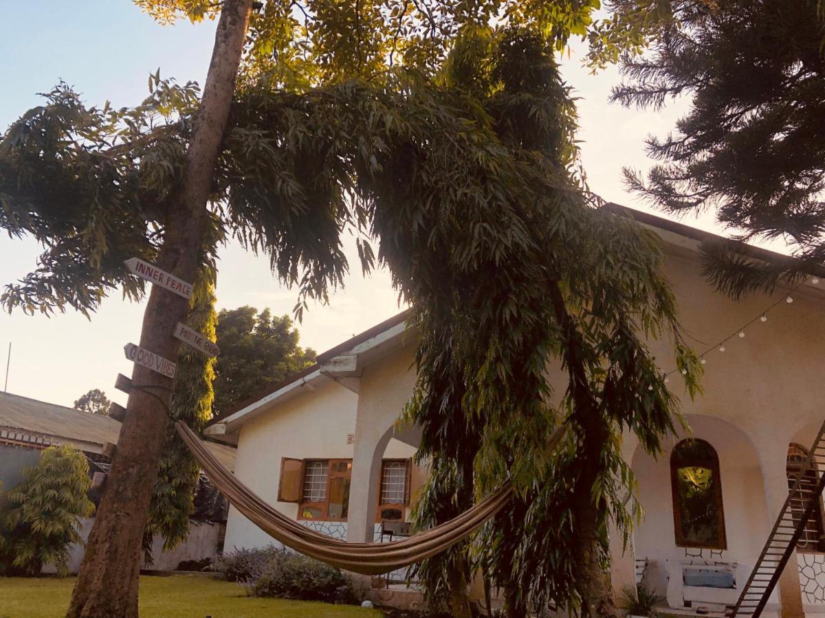 Bed and Breakfast Safari Adventures-House à Arusha Extérieur photo